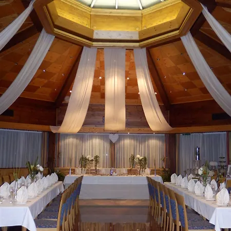 Berghof Mitterberg 호텔 그뢰브밍